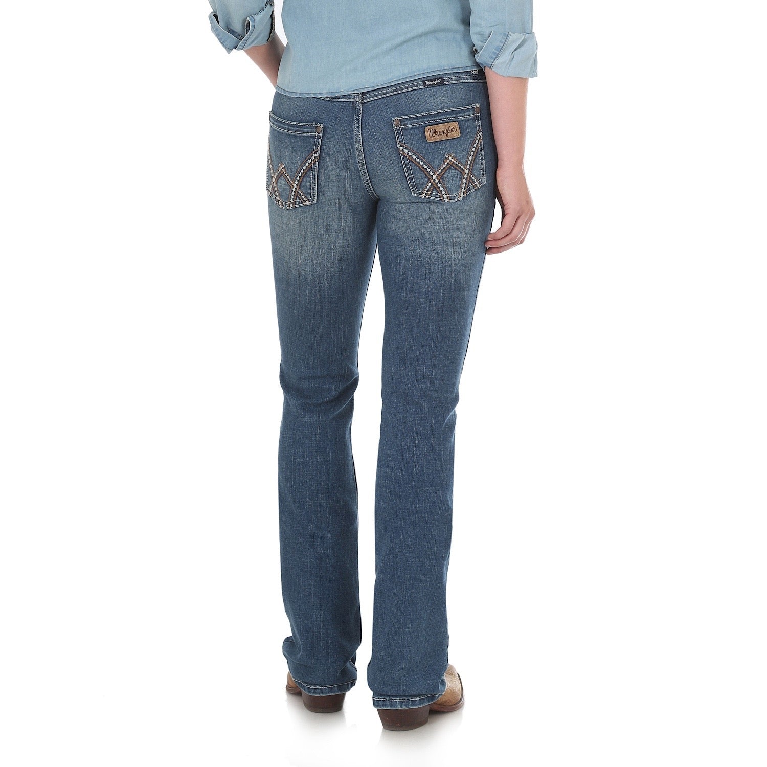 Wrangler Women's Retro Mid Rise Boot Cut Jean