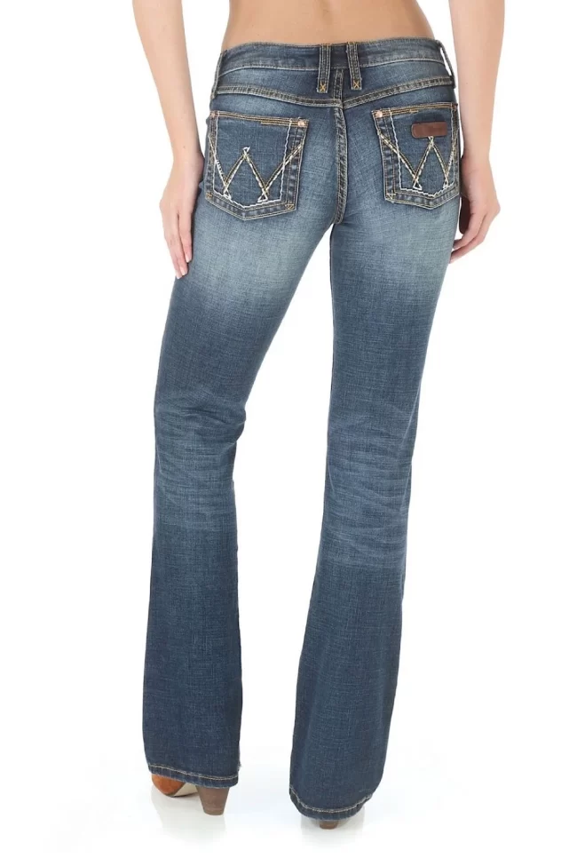 Wrangler Women's Retro Mid Rise Mae Jean